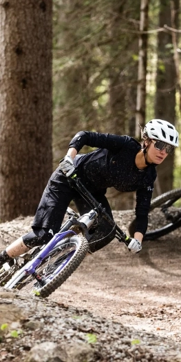 MTB Bekleidung - Alles, was du brauchst! | BIKE24