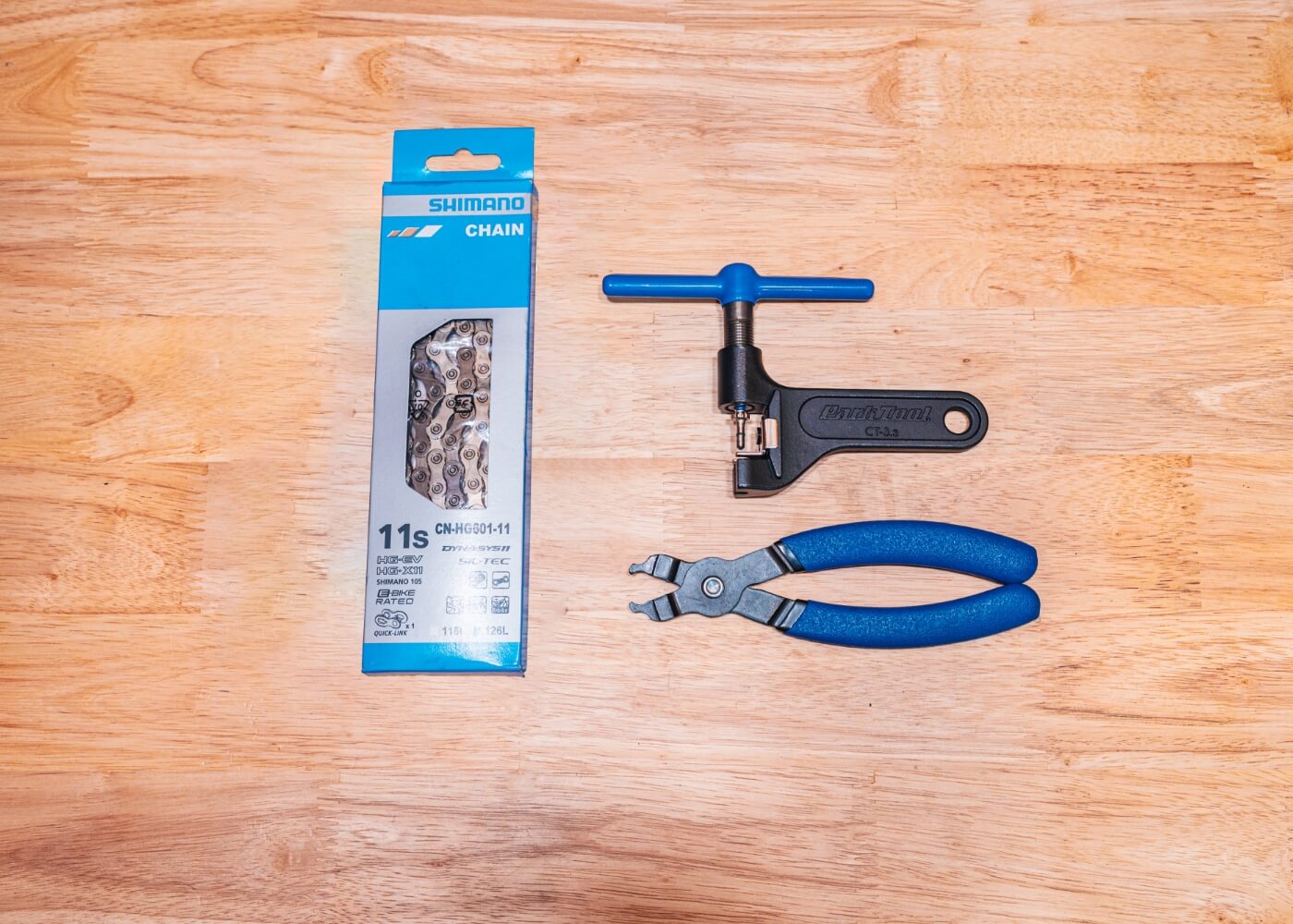 Werkzeuge zum wechseln einer Fahrradkette